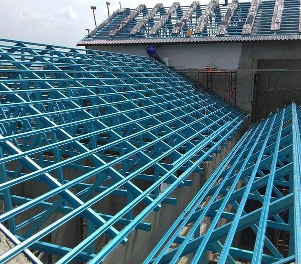 Tính toán tải trọng mái sử dụng khung kèo thép nhẹ